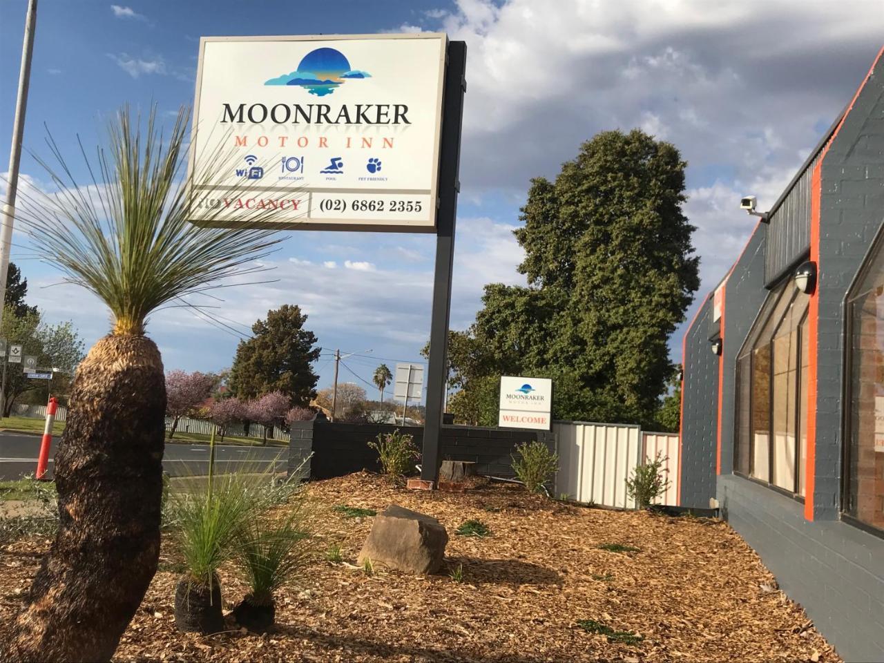 Moonraker Motor Inn Parkes Exterior photo